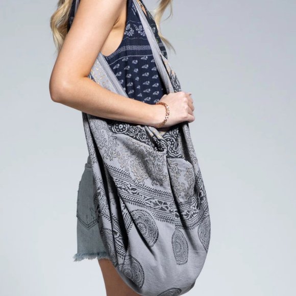 Handcrafted Encore Boho Bag - Picture 3 of 7